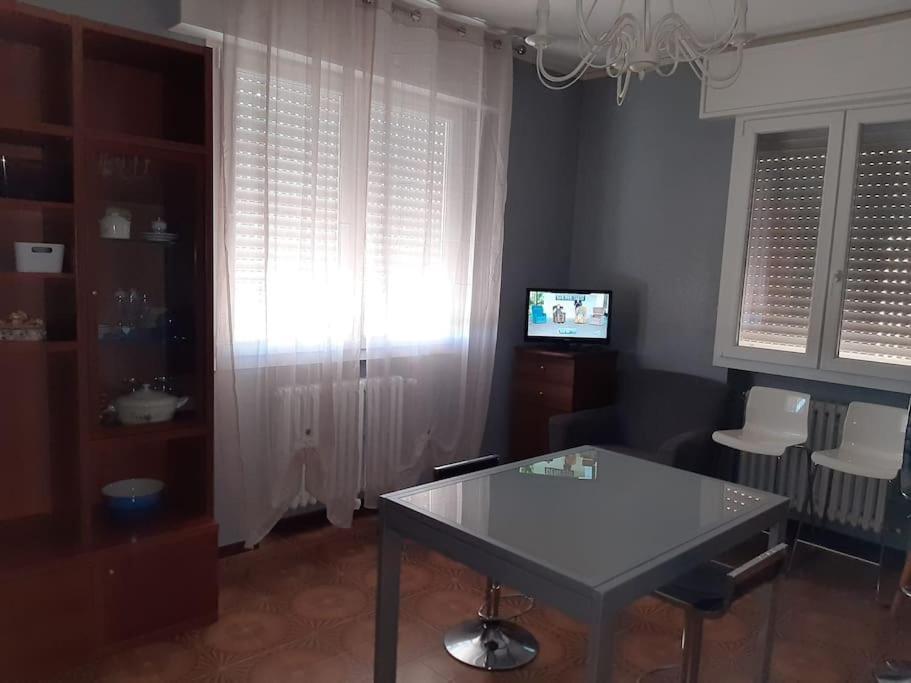 Il Leprotto - Room & Breakfast Altedo Bagian luar foto