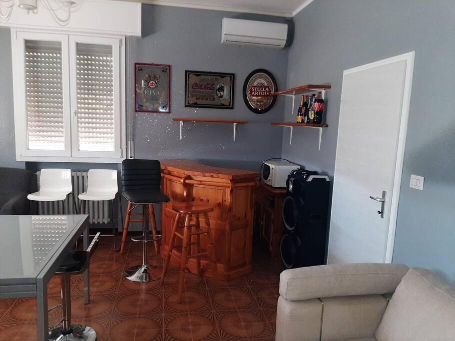 Il Leprotto - Room & Breakfast Altedo Bagian luar foto