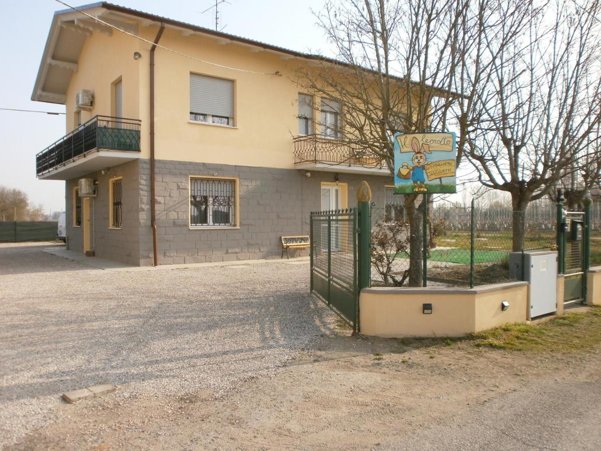 Il Leprotto - Room & Breakfast Altedo Bagian luar foto