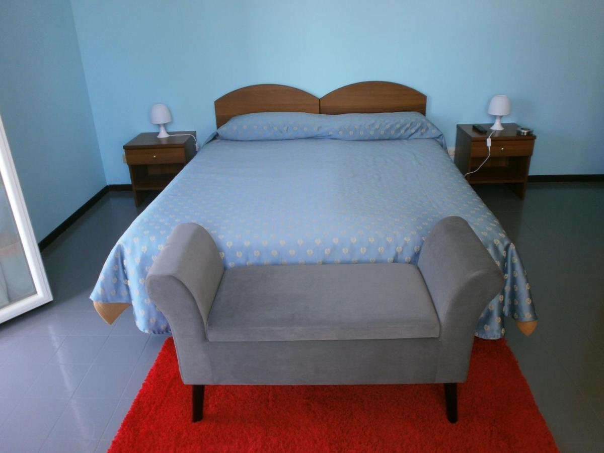 Il Leprotto - Room & Breakfast Altedo Bagian luar foto